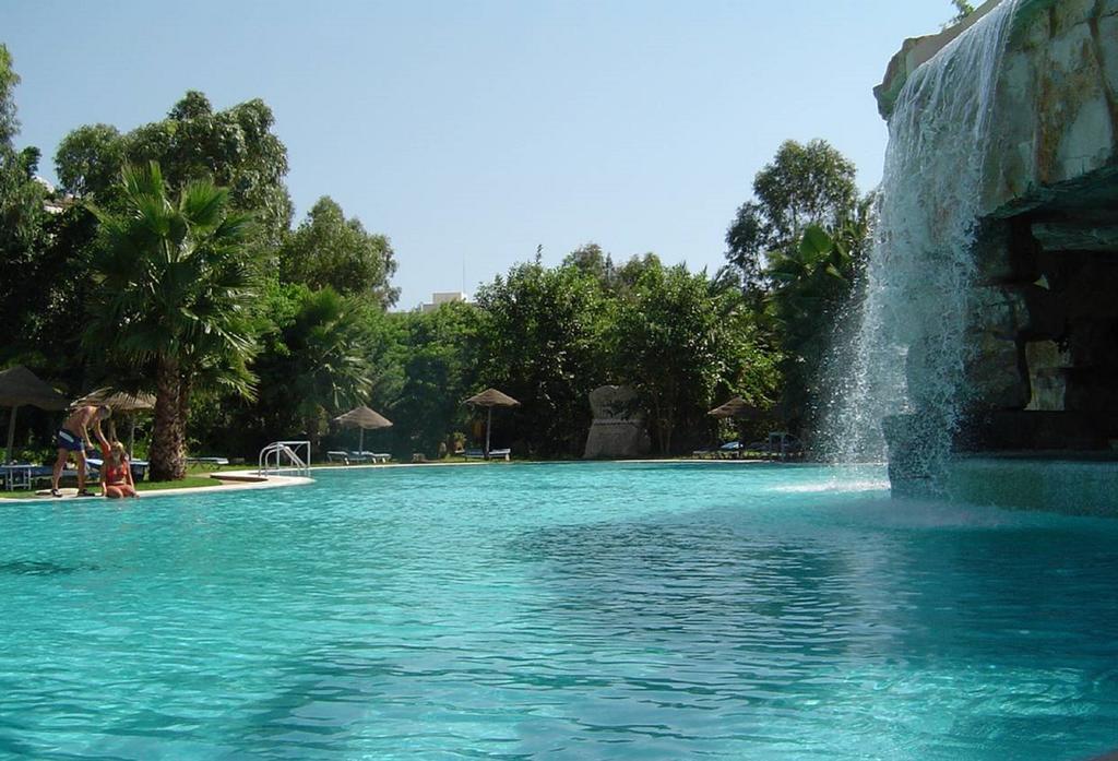 Hotel Shell & 4*