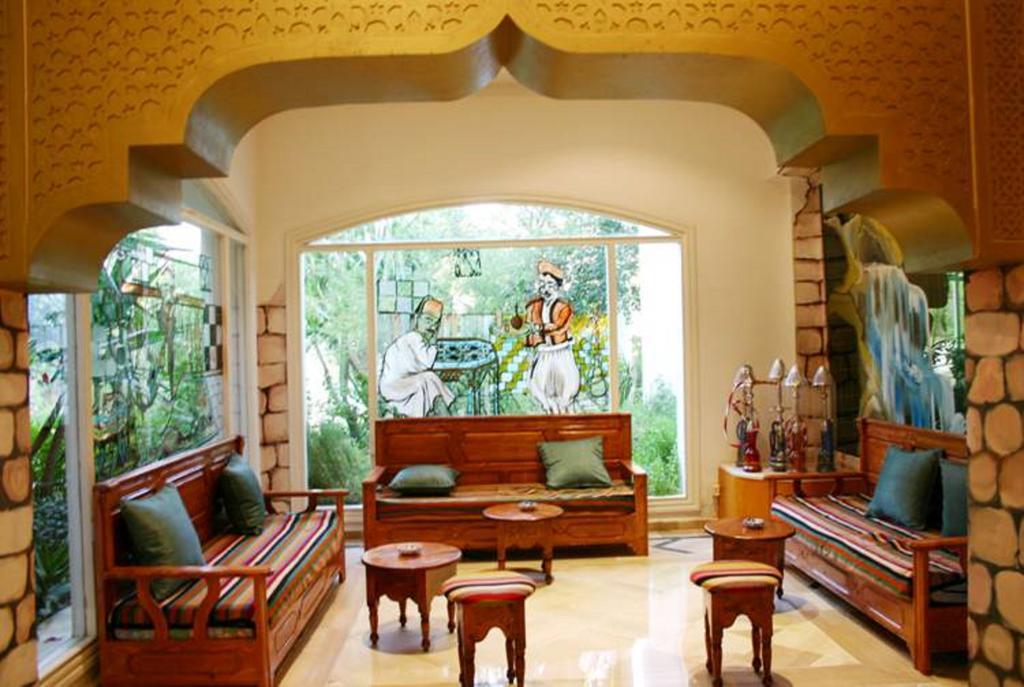 Hotel Shell & 4*