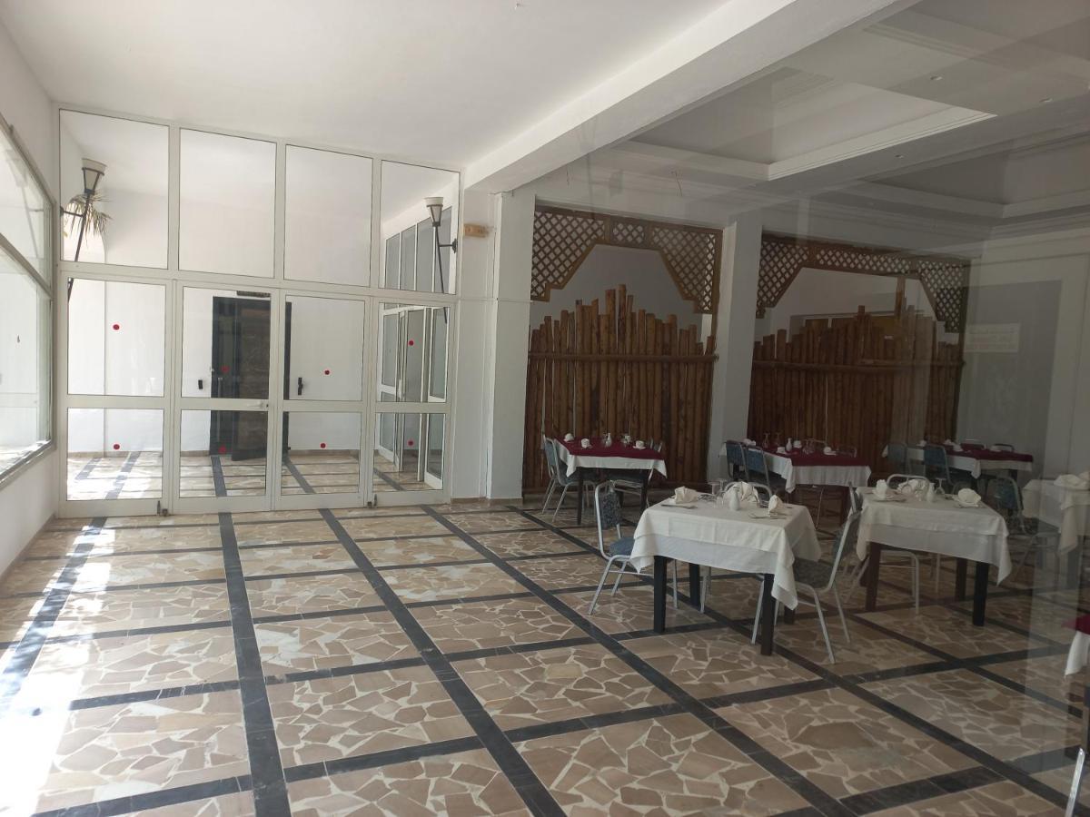 Shell & Hotel 4*
